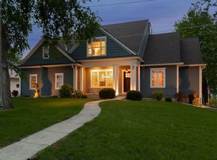 17311 Sunset Ave, Shakopee, MN 55379