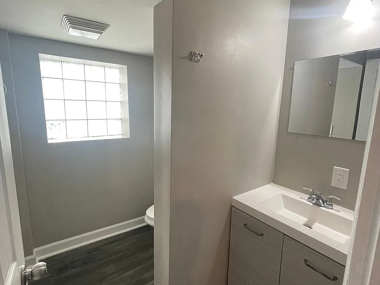 650 Conkey St #2 — Photo 5