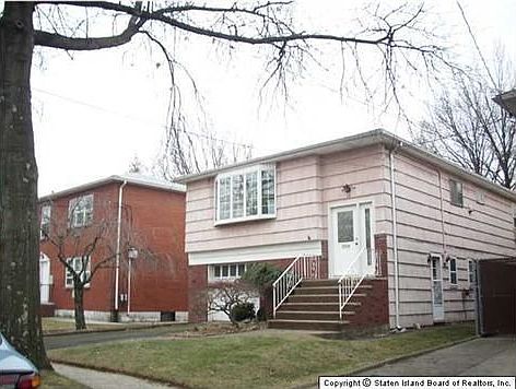 3rd image of 18 Cranford St