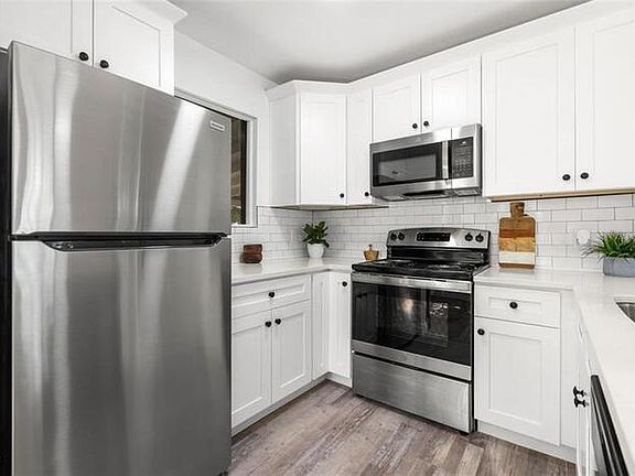 3rd image of 5020 5th Ave N
