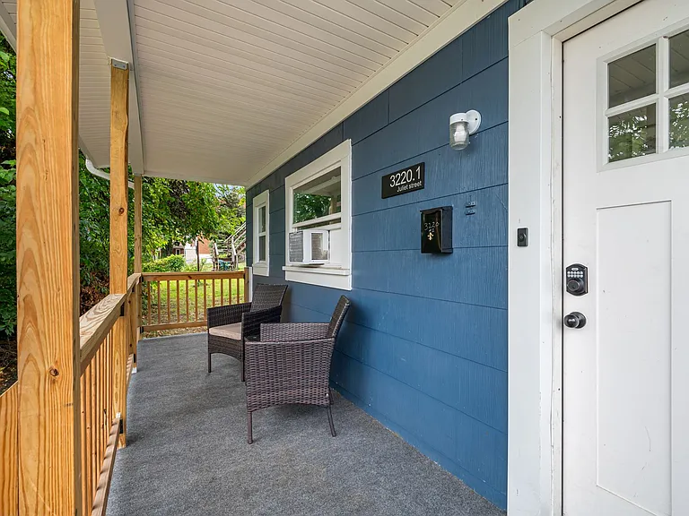 3220 Juliet Street (Full Service Plan) — Photo 2