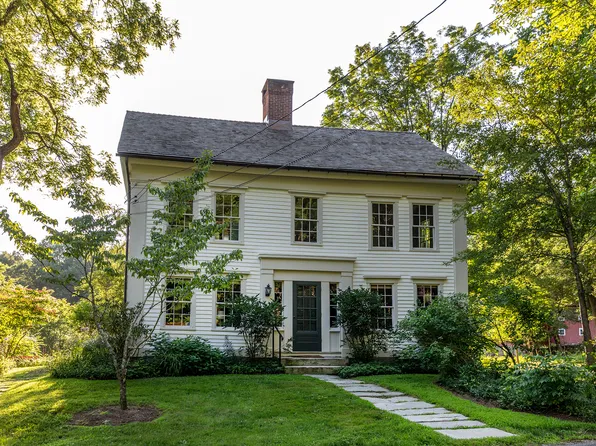 27 Wakelee Road, Roxbury, CT 06783