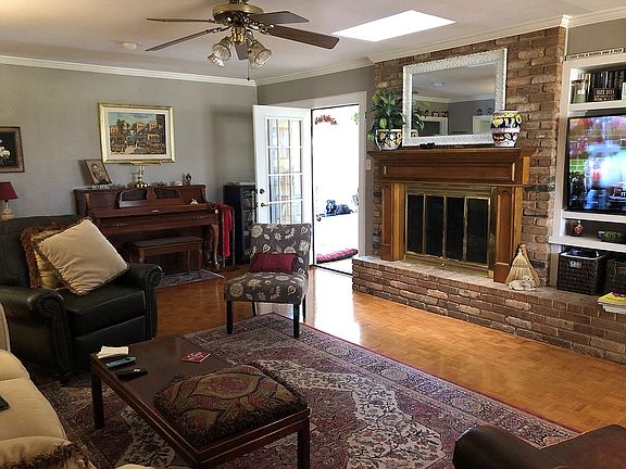 5th image of 657 Albemarle Dr