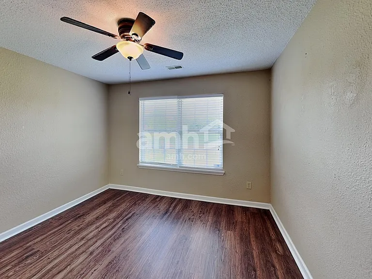 8316 Crosser Dr — Photo 15