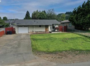 412 Fir St, Brookings, OR 97415