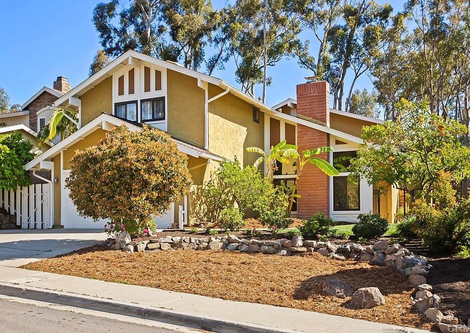 1st image of 10049 Mesa Madera Dr