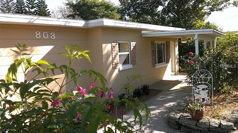 1st image of 803 Thalia Dr