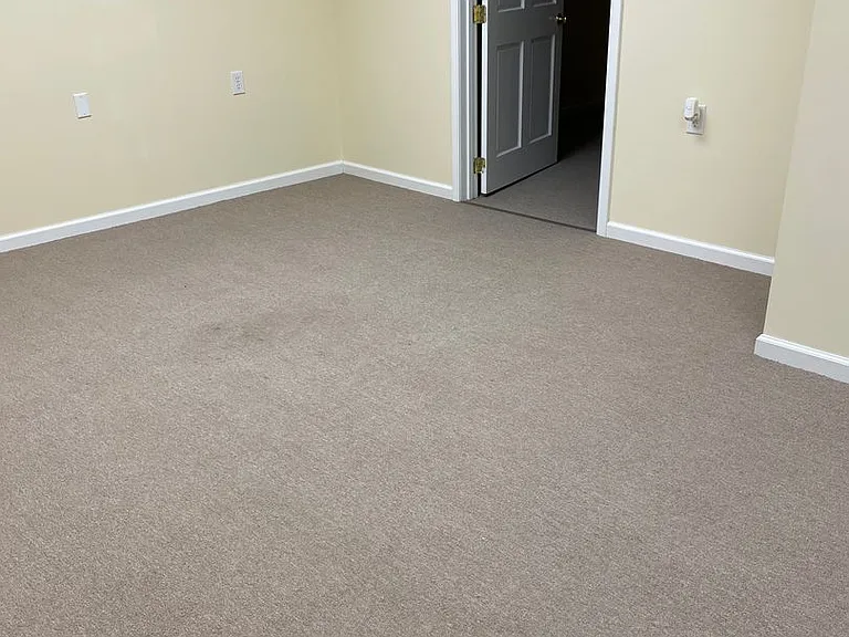 38 Willow St — Photo 11