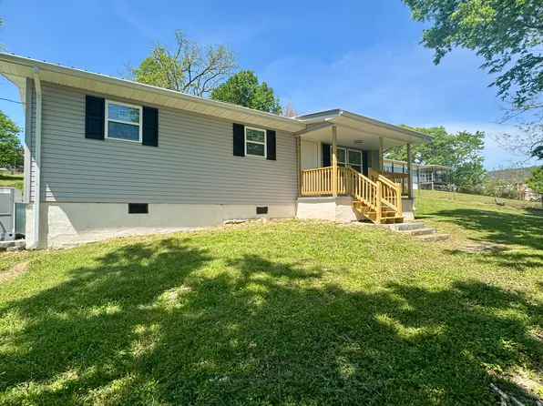 8915 B Dr, Mascot, TN 37806