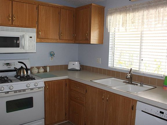5th image of 1120 Pepper Dr Space 130