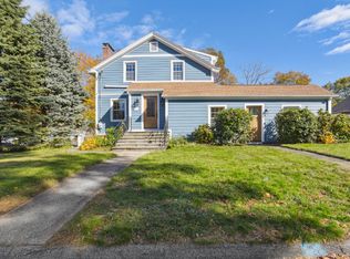 9 Haigh Ave, Niantic, CT 06357