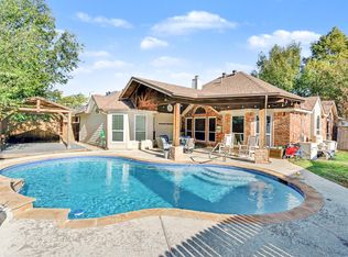 1801 Fairfax Dr, Mansfield, TX 76063