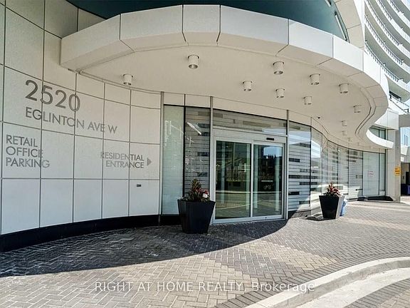 3rd image of 2520 Eglinton Ave W #1713