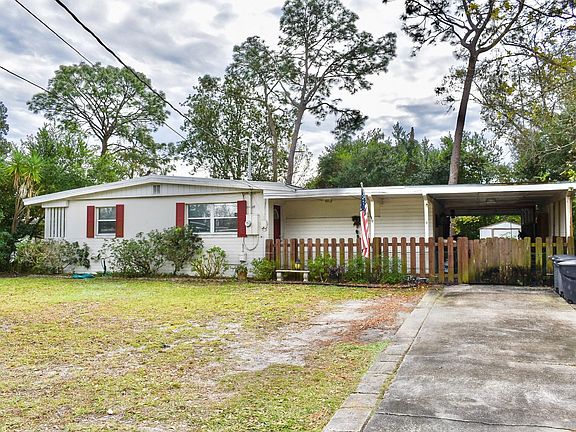2nd image of 7904 Cezanne Dr N
