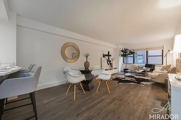 Rented by Mirador Real Estate | media 2