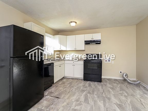 4th image of 1413 Grove St