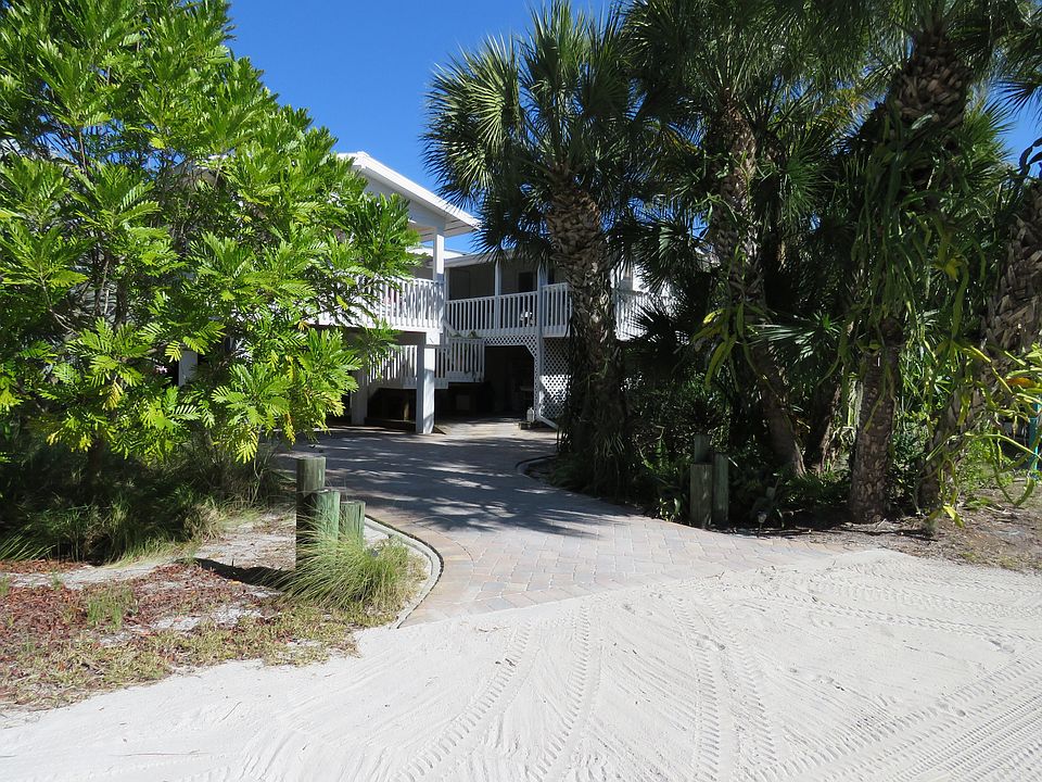 1st image of 4540 Escondido Ln