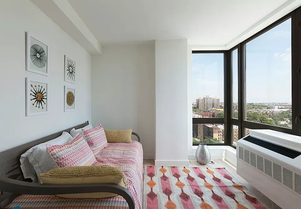 626 Flatbush Ave #17P