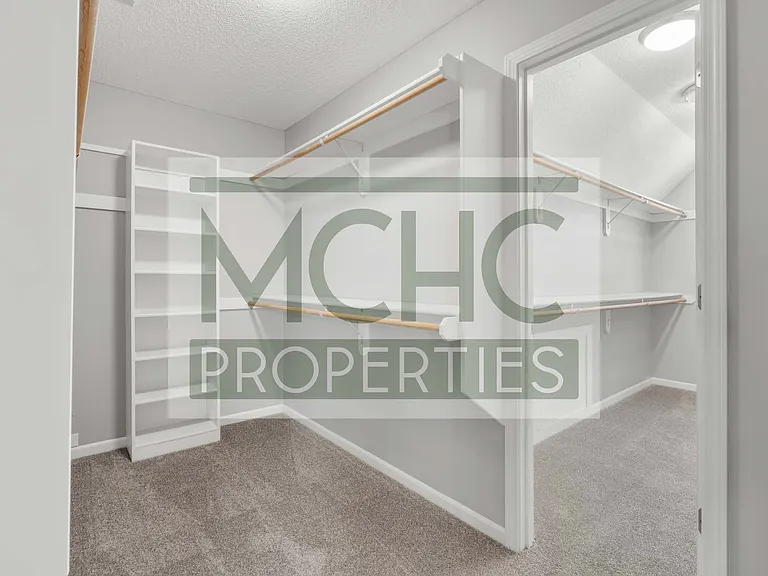2353 SW Current Ct — Photo 32