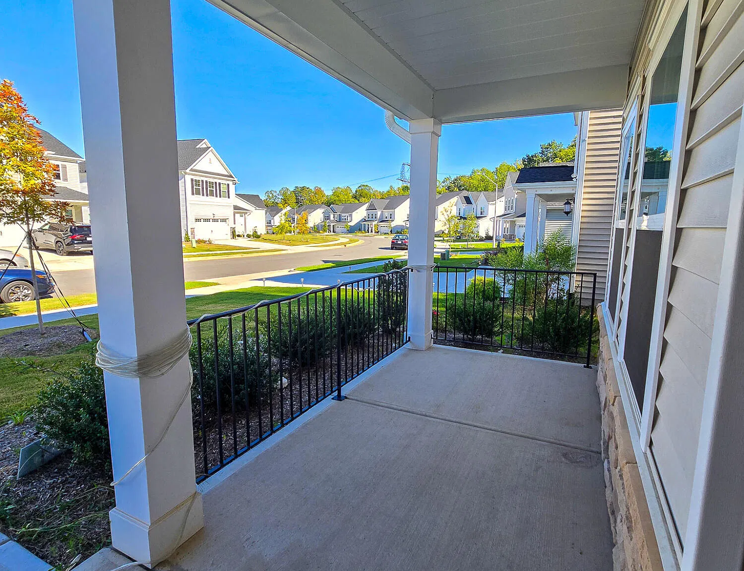 5 bed, 3.0 bath, $2,595 — Photo 2