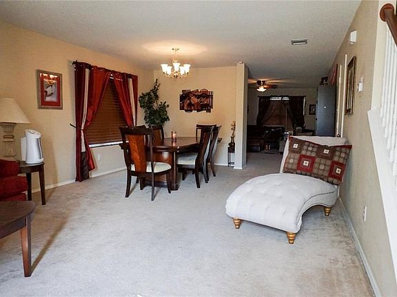3rd image of 6748 Shadow Creek Dr