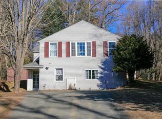 108 Hoe Shop Rd, Bernardston, MA 01337