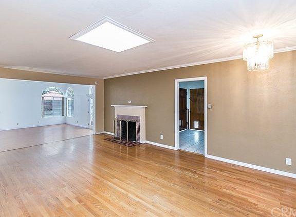 5th image of 2509 Daroca Ave
