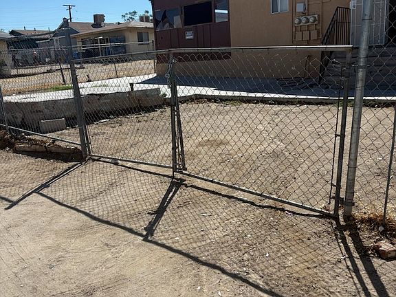2nd image of 609 E Fredricks St APT C