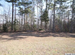 1802 Autumn Ridge Dr SW, Decatur, AL 35603