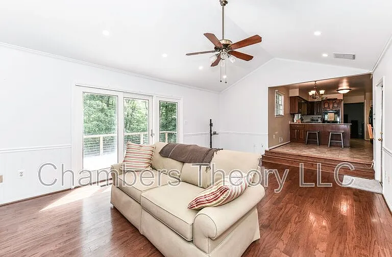 8504 Shadeway Pl — Photo 13