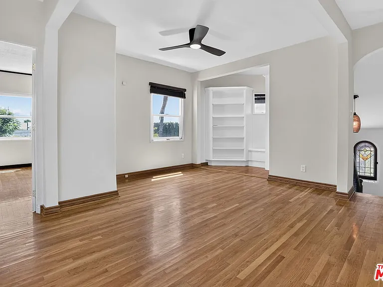9001 Lloyd Pl — Photo 20