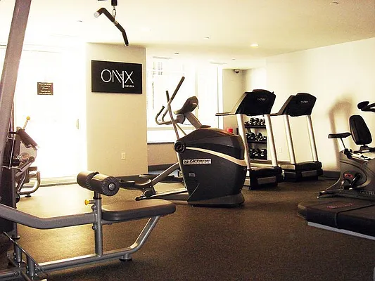 Sold by Real Direct | media 21