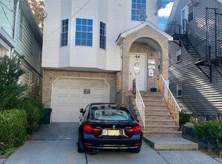 44 S 2nd St #1, Elizabeth, NJ 07206