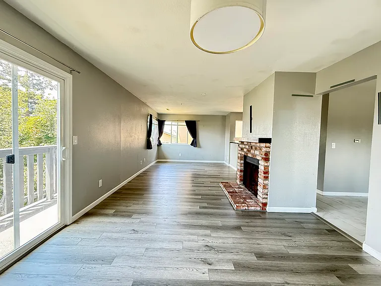 16795 Rolando Ave — Photo 6