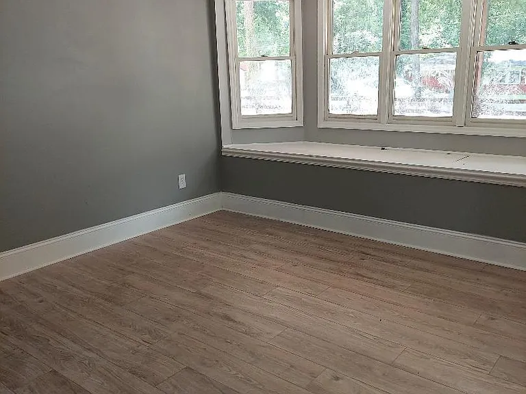 1616 Lisbon Ln — Photo 8