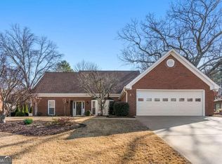 410 Singletree Trce, Alpharetta, GA 30004
