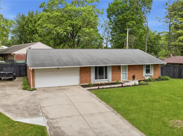 2271 Mission Ln, Bellbrook, OH 45305