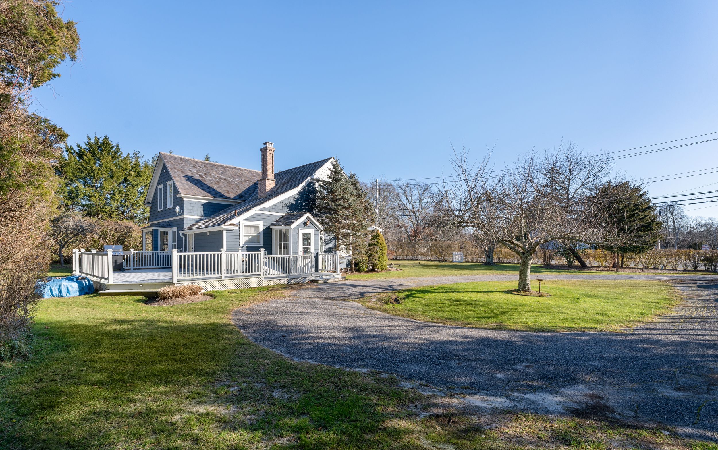 478 Montauk Hwy, East Quogue, NY 11942 Out East