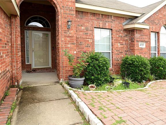 3rd image of 4525 Bonnywood Dr