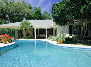 735 Riomar Dr, Vero Beach, FL 32963