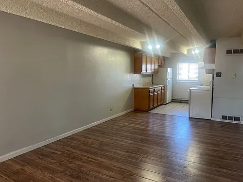 1180 Yosemite St #102 Photo 1