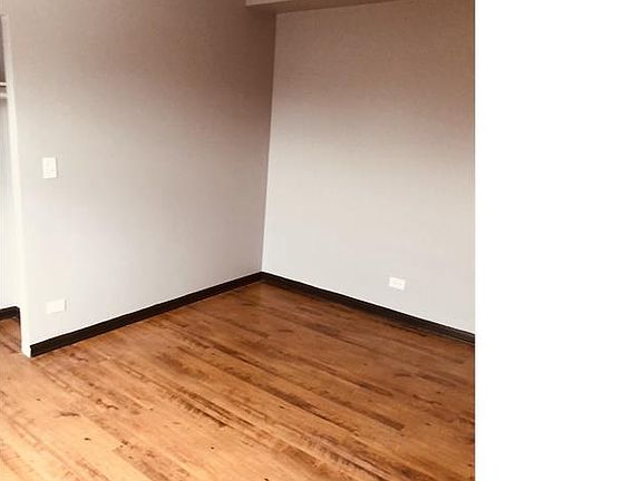 4th image of 7844 S Ellis Ave APT 303