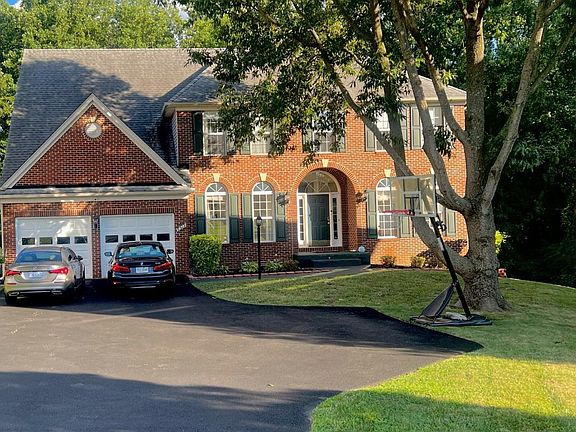 2nd image of 5317 Poplar Valley Ct