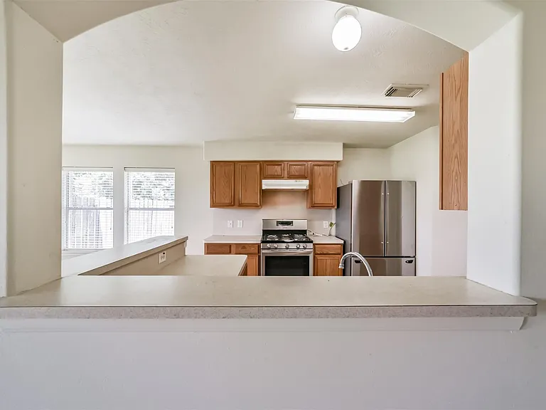 7102 Calix Ln — Photo 15