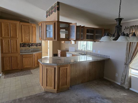 4th image of 15 Cypress Way