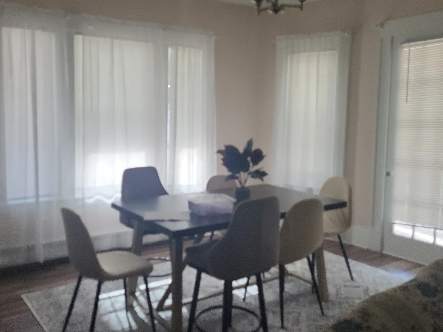 9 Isabella St — Photo 3