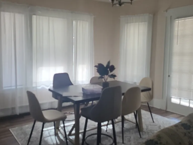 9 Isabella St #1 — Photo 3