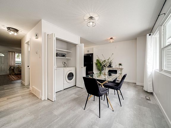 3rd image of 521 Village On The Grn NW