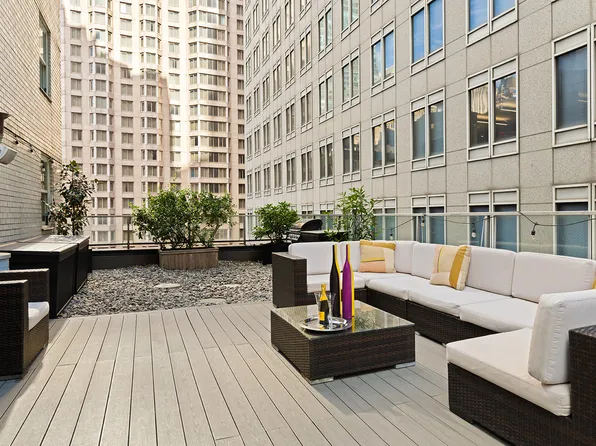 159 West 53rd Street image 8 of 16