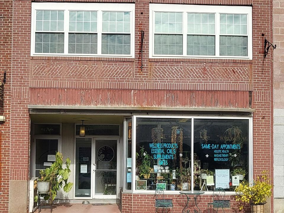 1st image of 108 Main Street